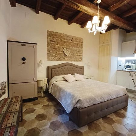Colosseo Sweet Home Roma Esterno foto